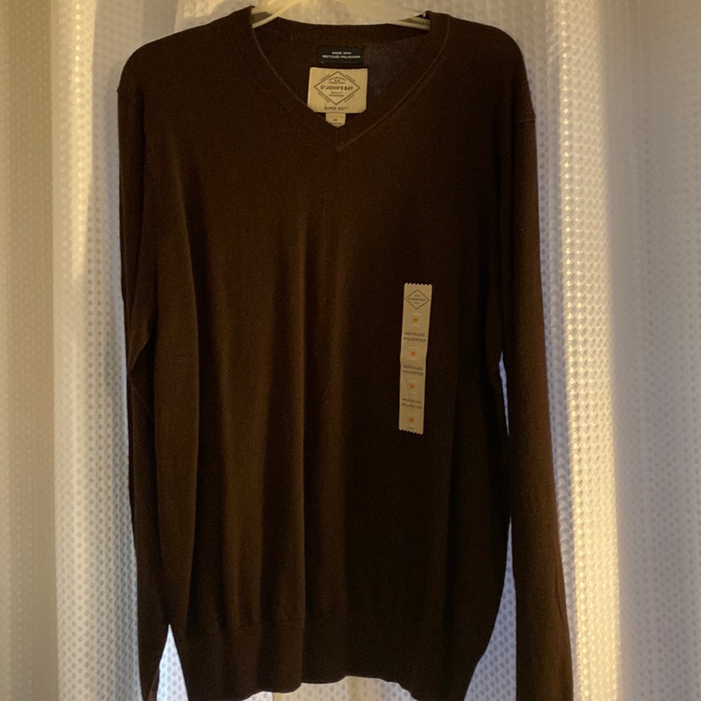 Men’s brown V-Neck sweater